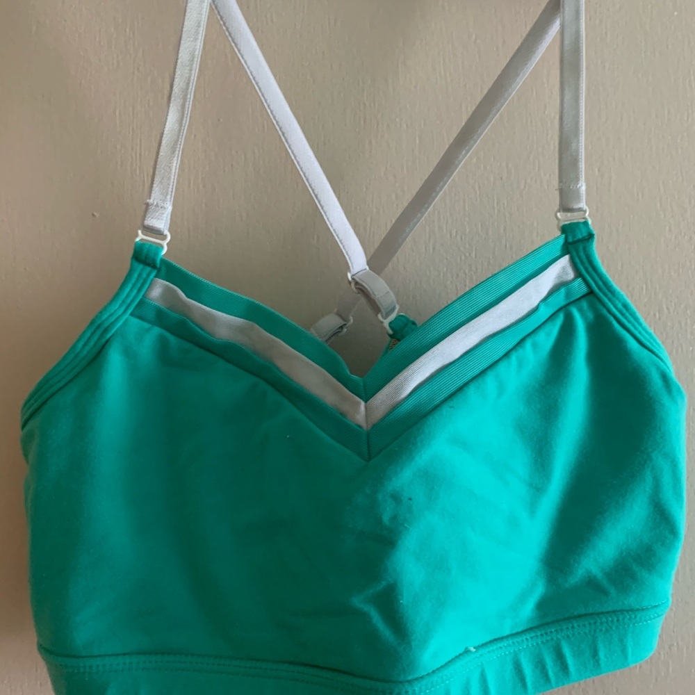 Lululemon teal green criss cross sports bra